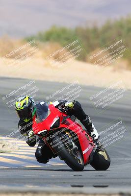 media/Apr-10-2022-SoCal Trackdays (Sun) [[f104b12566]]/Turn 10 (1pm)/